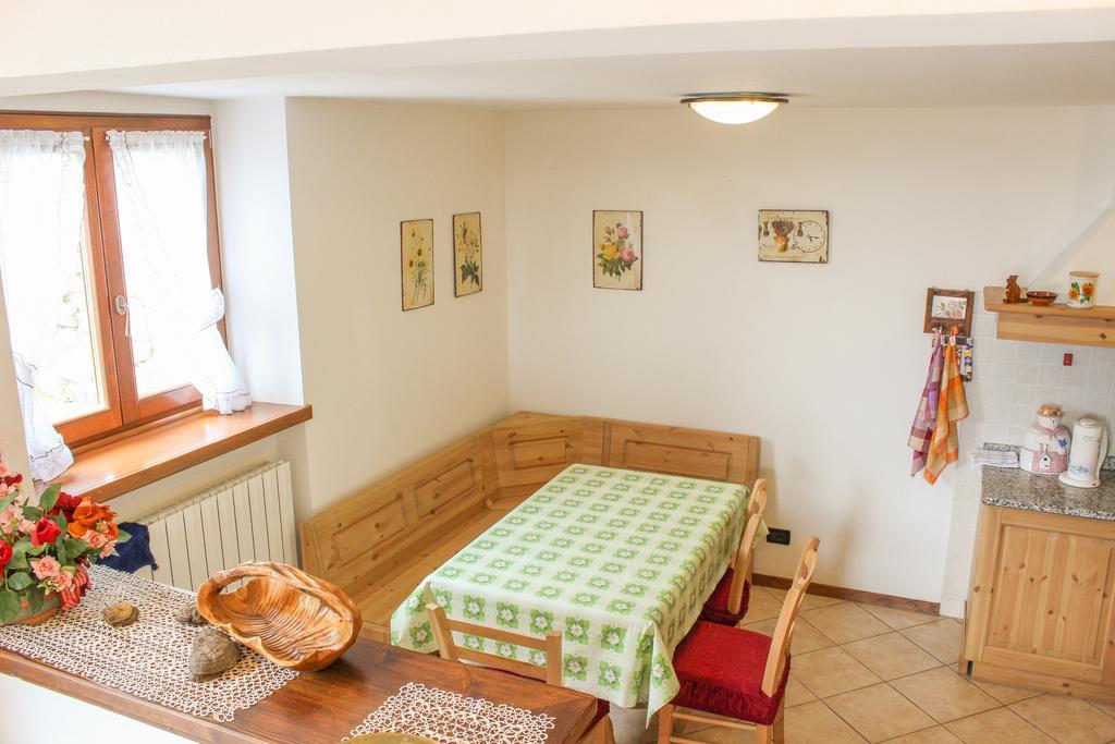 Chalet Tremalzo Habitación foto